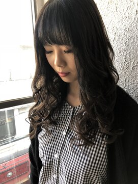 ディー エメ(D-aimer-) アッシュブラックのカラーとエクステ