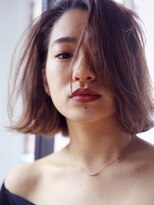 ふんわり小顔外ハネローレイヤースタイル　[銀座]