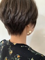 カリス(CHARIS)&nbsp;ベリーショート