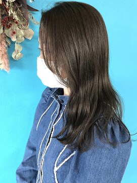 ルフテ(LOFTE) 赤み除去！オリーブカラー☆