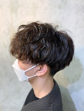 フリーダムメルシー(freedom Merci) ■波巻きパーマ メンズツーブロックマッシュ