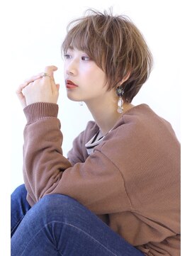 オーロ(ORO) 20代30代40代50代メルティカラーマッシュショートくびれヘア