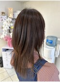 ワンレンオンレイヤースタイル【アッシュマットブラウンカラー】