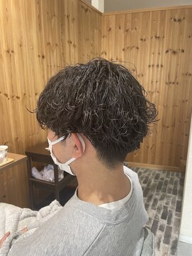 モエバイアリア(Moe by aria) 波巻きパーマ