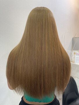 ラビス クローバー(Lovis clover) ハニーベージュ