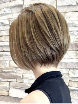 サロンドボエム 国分寺(SALON DE BOHEME) ショートカットヘア