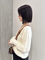 ヨーク(YOKE)&nbsp;YOKE 切りっぱなしボブぱつっとボブラベンダーアッシュ丸くない