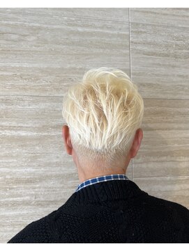 ヘアー スニップ(hair snip) 刈り上げ白髪隠しブリーチのみカラー【上桂/桂】