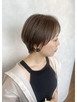 ピヌ(pinue)&nbsp;【pinue】斜めバング×カーキベージュ@YUKI