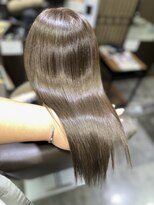 美容室ピュール&nbsp;オーガニックカラー/オリーブカーキ×ULTOWAtreatment×縮毛矯正