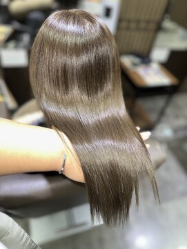 美容室ピュール オーガニックカラー/オリーブカーキ×ULTOWAtreatment×縮毛矯正