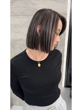 リュストル 町田(LUSTRE) ボブハイライト