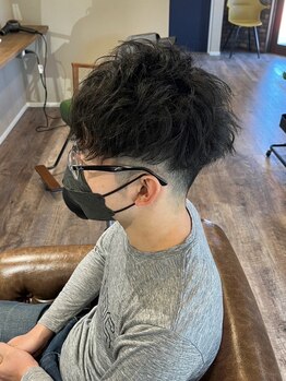 アド(add)の写真/学生の方やビジネスマンの方など、お客様のライフスタイルに合わせ360度どこから見てもキマるデザインに！