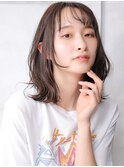 大人可愛い小顔美髪ツヤ髪ミディアムレイヤー薄めバングB2