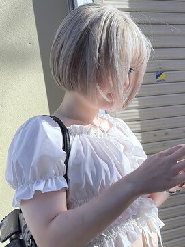 ブレイズヘアー(BLAZEhair) 【ほぼ白カラー】ホワイトミルクティグレージュ×ブリーチ3回