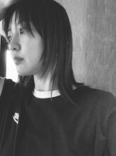 アット(at) yuria