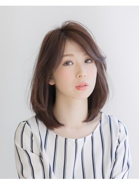 ムードコア(mu;d-Coa) 【mu;d-coa横浜】 ラフな毛先のフェミニンひし形シルエットヘア