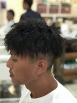 アーティスト サロン ショウ(artist salon SHOW) 短髪ツイストパーマ
