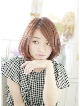 ラクシア(LUXIA) 王道ミディアム