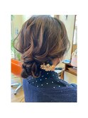 シニヨンスタイル