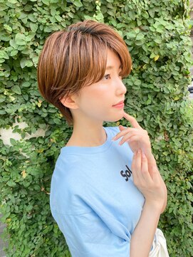 イオエ(ioe) イメチェン/外ハネボブ/ワイドバング/ブルーブラック/美髪