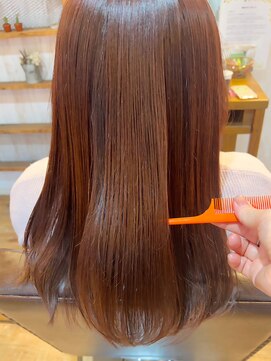 カミビトグロウ(kamibito glow) 20代30代40代髪質改善トリートメント艶感ストレート透明感