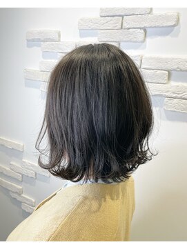 ゼル 郡山(ZELE) 外ハネボブウルフ