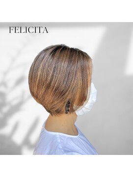フェリシータ リコルソ(FELICITA RicorsO) 【FELICITA】大人ショートボブ《堤》