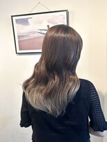 マリン(Marine)&nbsp;20代30代ホワイトグラデーションカラー