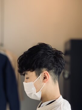 アンヒュッテ(ANHUTTE) マッシュ×パーマ/耳だしショート