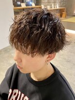 ニアウ 伊勢崎連取店(Niau)&nbsp;ツイストスパイラルパーマツイストパーマツーブロック刈り上げ