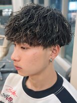 バース バイ ハピネス(BIRTH by happiness)&nbsp;奈良men'sホワイトメッシュ縦落ちツイストスパイラルパーマ