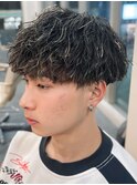 奈良men'sホワイトメッシュ縦落ちツイストスパイラルパーマ