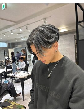 アンダーバーホワイト(_WHITE) バレイヤージュセンターパート