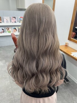 ディーエヌエー バイ エゴル(DiNA by ENGOL) 初めてのカラーはミルクティーカラーで決まり☆