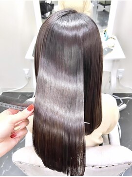 リルアーチ(Lillarch) 髪質改善/イルミナカラー/前髪カット/おくれ毛/縮毛矯正/韓国風