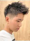 スパイキーショート/アップバング/ツーブロック/メンズ/眉毛