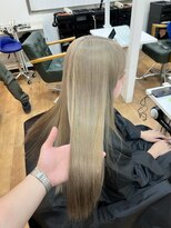 ハビット (habitt)&nbsp;ハイトーン／ベージュ／難波ブリーチ／ダブルカラー