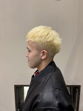 ヴァンカウンシル Kuwana(VAN COUNCIL) フレンチクロップ×テーパーフェード×抜きっぱなし