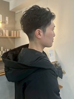 ナウアズ(now as.)&nbsp;パーマのようなクセを活かしたメンズヘア【Emma】【nowas.明石】