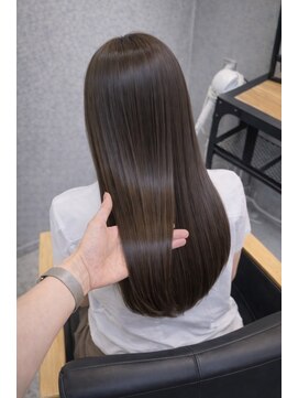 セントラル 三宮店(central) 髪質改善ストレート/縮毛矯正/レイヤー/三宮20代30代40代