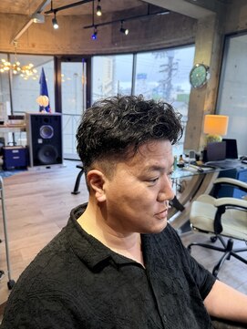 キャラクター 松山市(character) 40代メンズパーマ