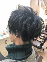 フィックスヘアー なんば(FIX-hair)&nbsp;前下がりミディアムパーマ/チャコールグレー/パープルブラック