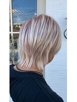 ヘアーエポック(hair epoque)&nbsp;シャドールーツ/ホワイトブリーチ/ネオウルフ