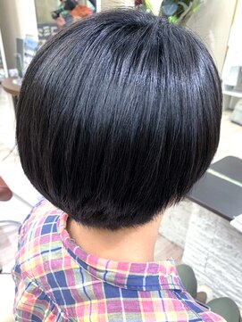 デザイナーズ ファクトリー(Designer's Factory) 縮毛矯正 つるつる丸みマッシュショート