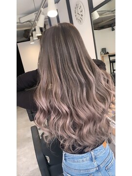 ラフ 難波店(LAFF) #黒髪#ボブルフ#ネビージュ#小顔#ワンレン