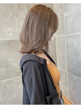 スーリール 荒戸店(Sourire) レイヤーカット×マットベージュ