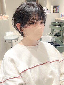 ラベストクズハ(LOVEST KUZUHA) 空気感にこだわったふわっと弾むラウンドショート