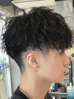 リット バイ フィフス 鹿児島中央駅店(Lit. by fifth)&nbsp;ツイストスパイラルパーマツーブロックツイストパーマフェード