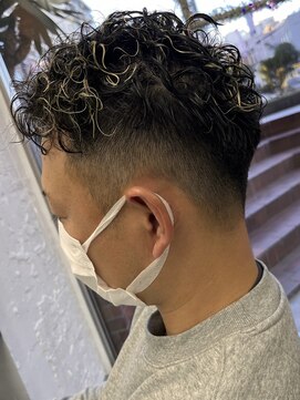 ヘッズ 本八幡店(HEADS) センターパート　ツイストスパイラル　スペインカール　波巻き